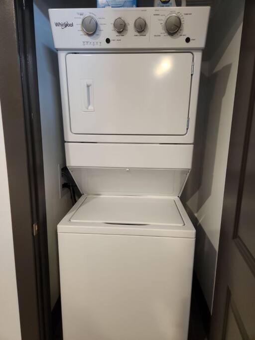 Downtown Augusta Beauty 2 Bed Apt Luaran gambar